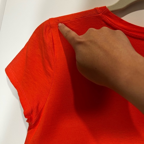 American Eagle Orange Short Sleeve T-shirt Size Small - Picture 7 of 8